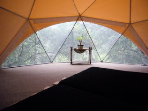 glamping dome home by pacific domes of Oregon