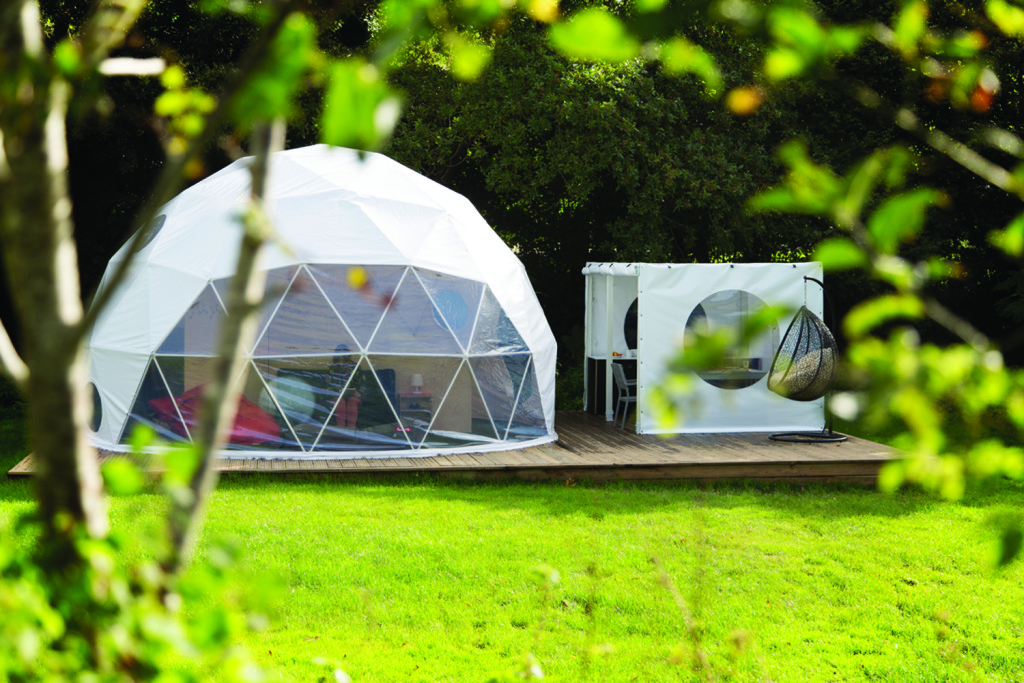 Glisten Camping - Dome Glamping