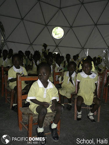 School Haiti-Pacific Domes