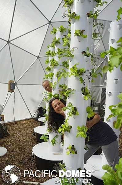 Greenhouse  dome - Pacific Domes