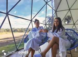 resort glamping tents, resort-style glamping tents