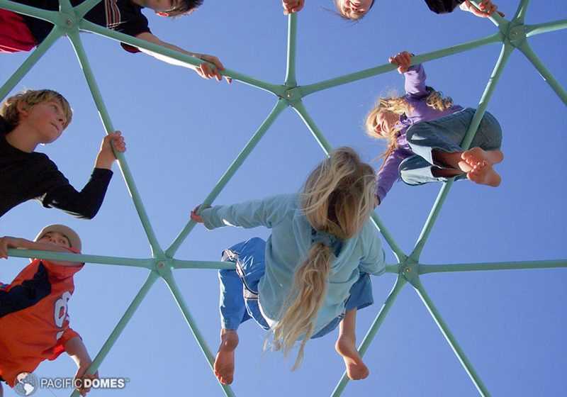 Playground climbing dome