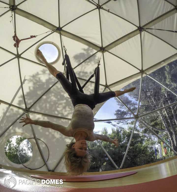 Yoga Classes Held Inside Giant Domes For Maximum Social Distancing